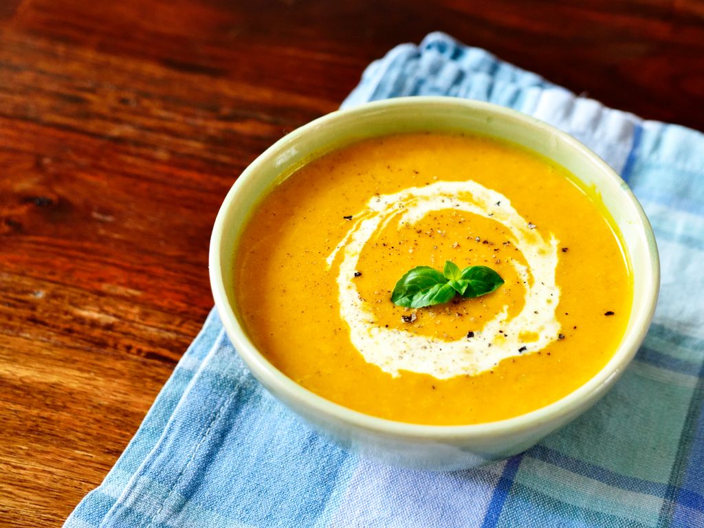 Velouté De Butternut Et Châtaignes : Recette De Velouté De Butternut Et ...