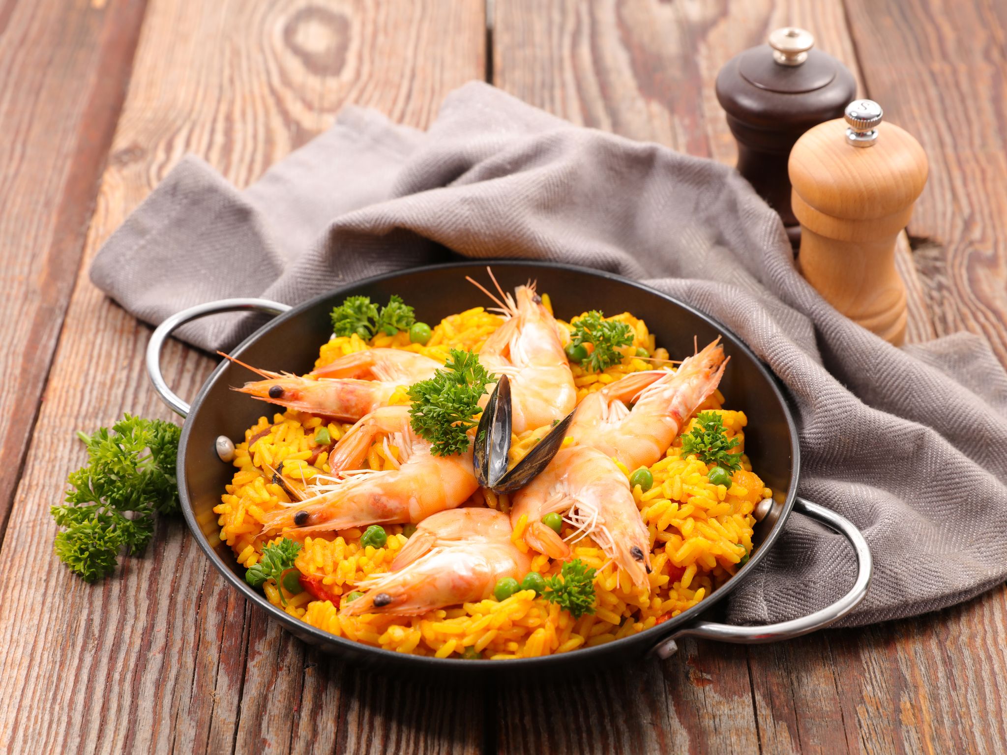 paëlla de fruits de mer, chorizo et poulet au cooking chef Recette de