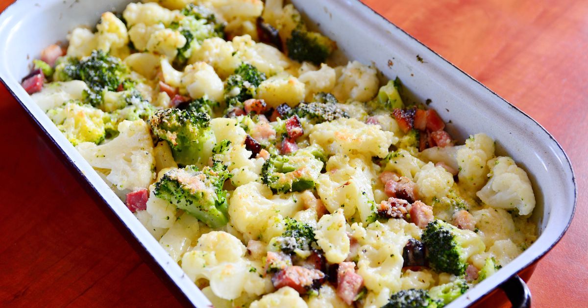 Tartiflette revisitée au chou-fleur et brocoli : recette de Tartiflette