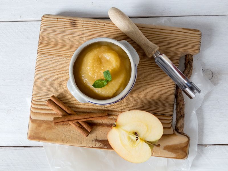 Compote De Pommes Toute Simple Au Monsieur Cuisine Recette De