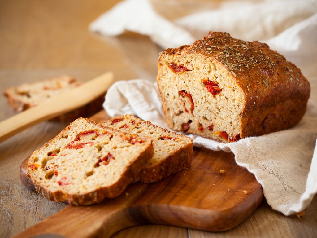 Gâteau Aux Tomates Confites Et Mozzarella Au Cooking Chef : Recette De ...