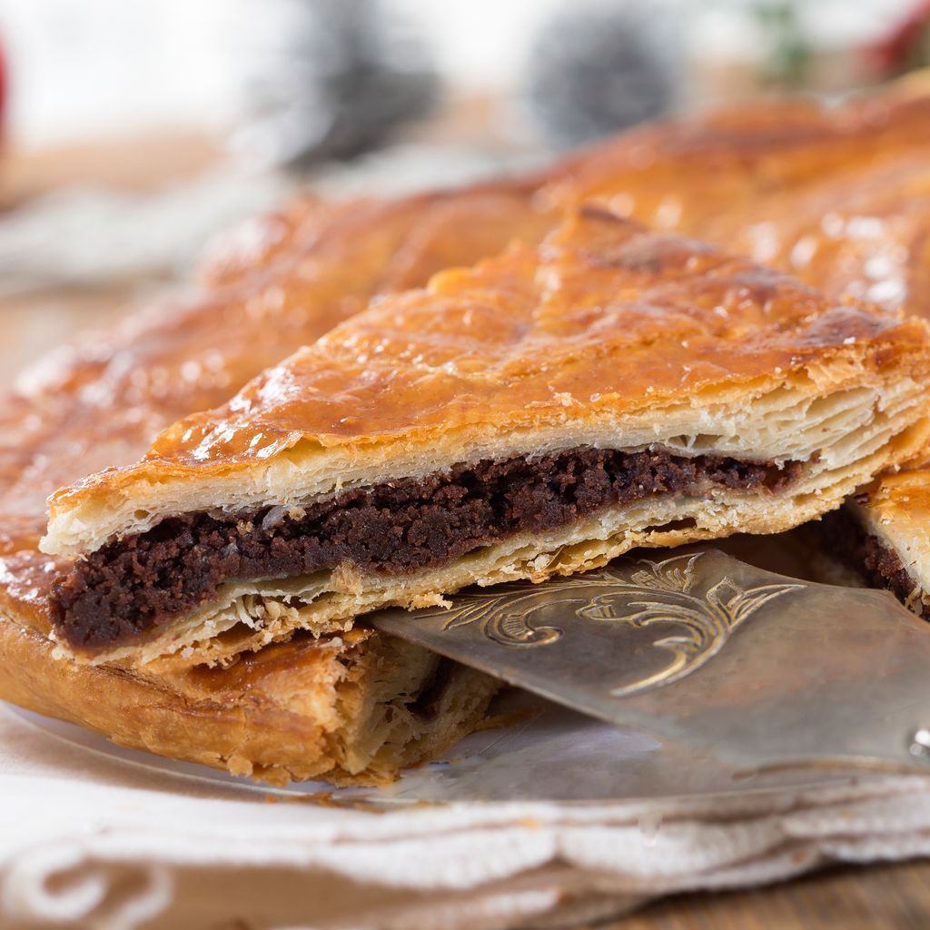 Galette Des Rois Au Chocolat Thermomix Galette des rois au chocolat (sans fruits à coques) : recette de Galette  des rois au chocolat (sans fruits à coques)