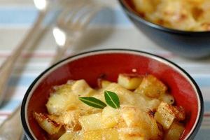 Pommes De Terre Gratinées Au Reblochon : Recette De Pommes De Terre ...