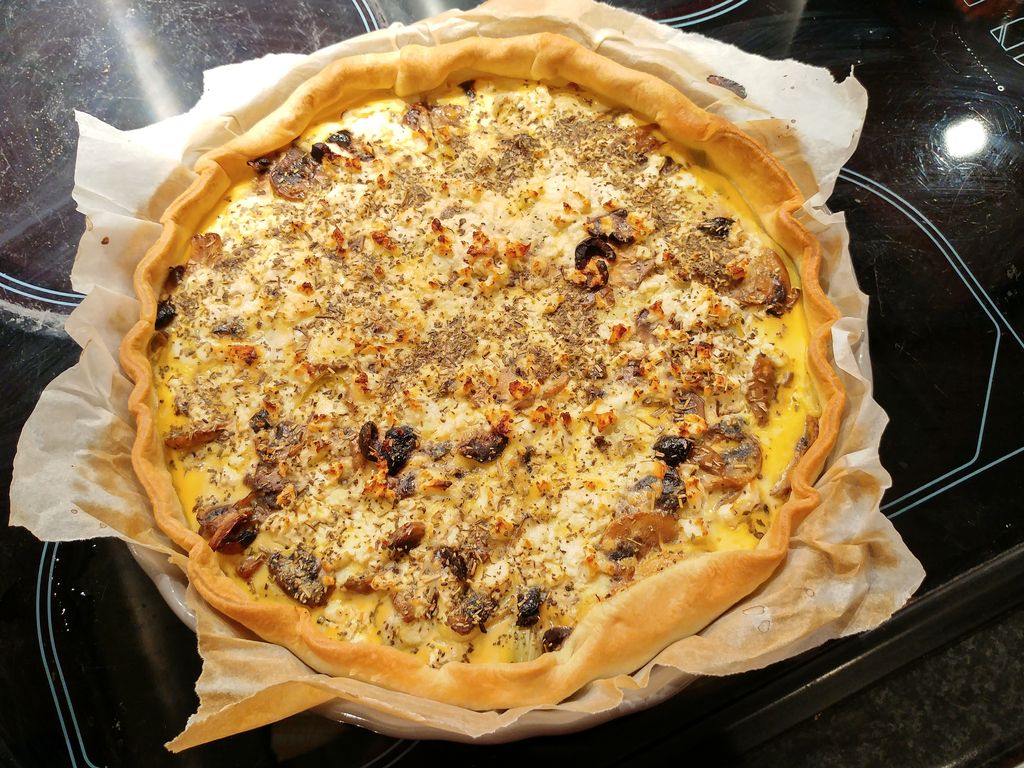 Quiche Aux Artichauts, Feta Et Champignons : Recette De Quiche Aux ...