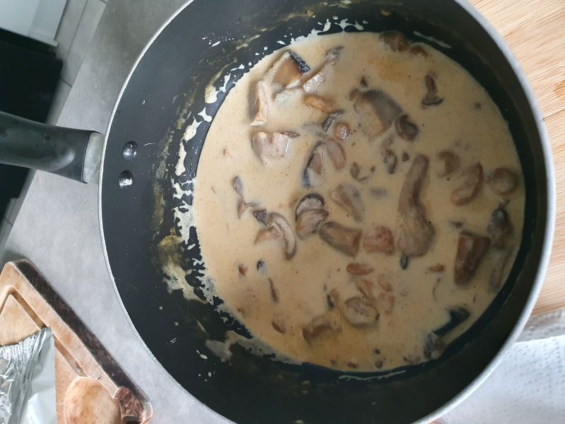 Ris De Veau Aux Girolles Et Tagliatelles Recette De Ris De Veau