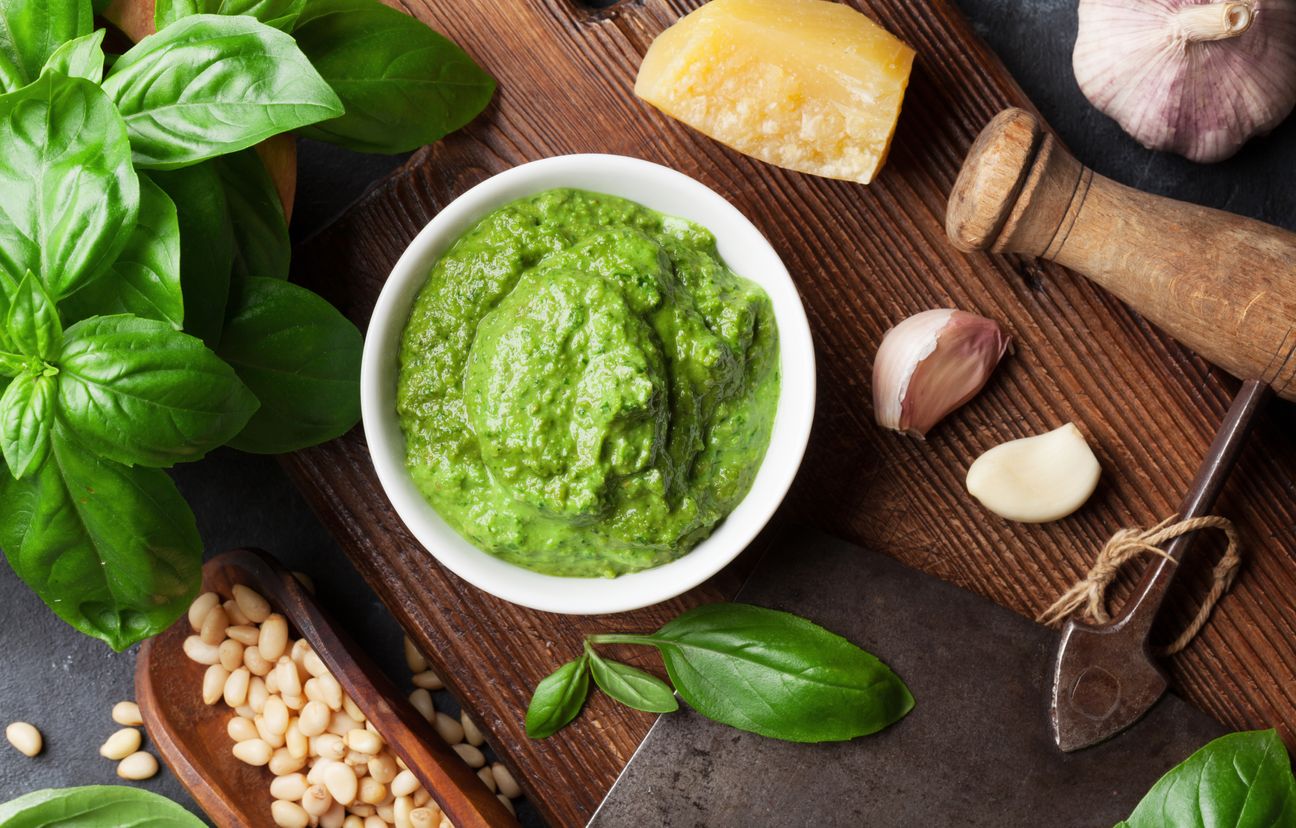 Sauce pesto : Recette de Sauce pesto - Marmiton