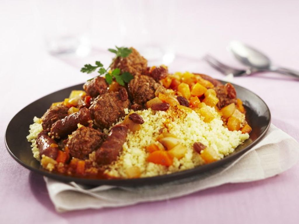 couscous express bœuf raisins merguez : Recette de ...
