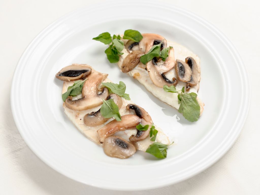 Filet De Daurade Aux Champignons Et La Cr me Recette De Filet De filet-de-daurade-aux-champignons-et-la-cr-me-recette-de-filet-de