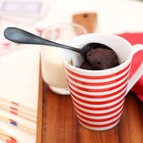 Mug cake au Nesquik (spécial enfants) : Recette de Mug cake au Nesquik ...