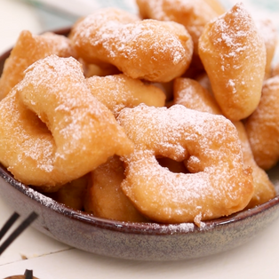 Beignets de carnaval ultra moelleux de ma grand-mère : Recette de