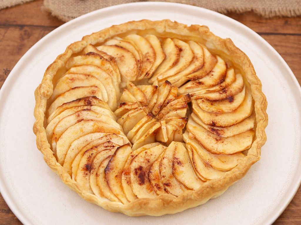 Tarte aux pommes et compote : recette de Tarte aux pommes et compote