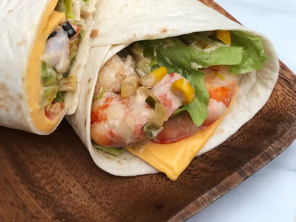wrap légumes croquants et crevettes