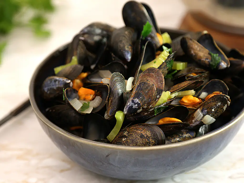 moules marinières persillées