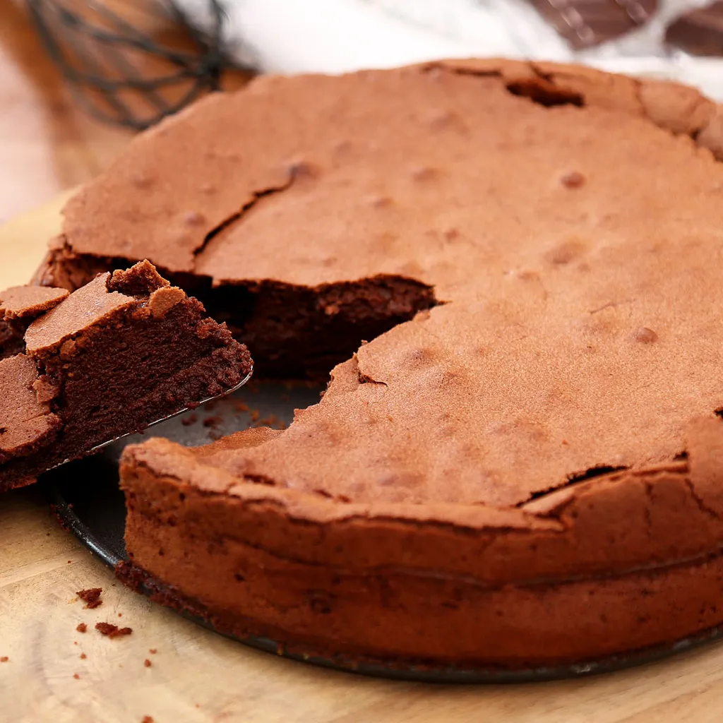 Gâteau au chocolat sans lait ni oeufs pour 6 personnes - Recettes