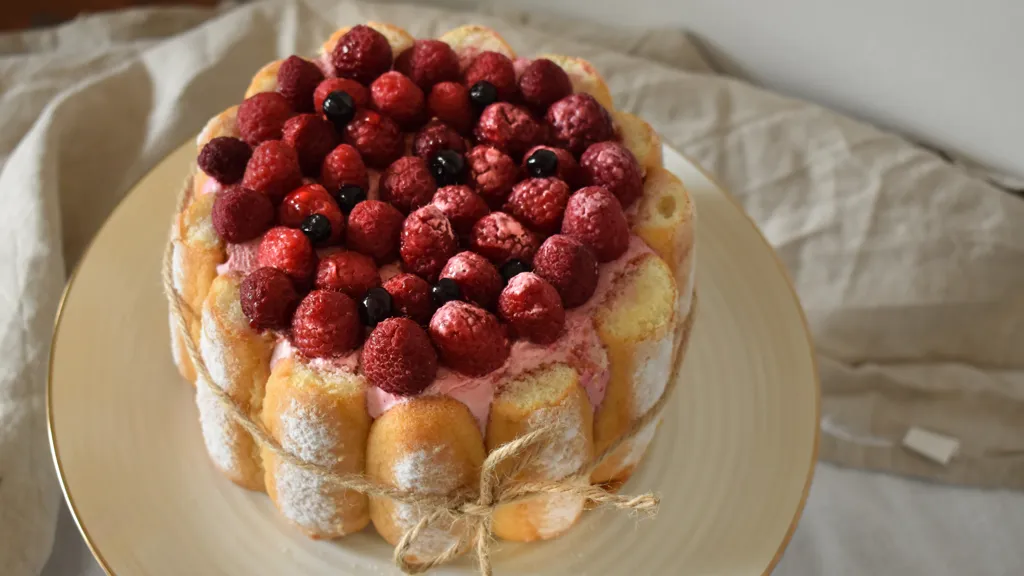 Charlotte Aux Framboises Et Mascarpone Recette De Charlotte Aux Framboises Et Mascarpone