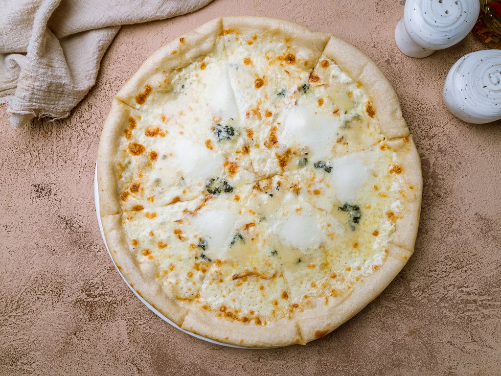 Pizza Aux 4 Fromages Sauce Blanche Recette De Pizza Aux 4 Fromages Sauce Blanche Marmiton 