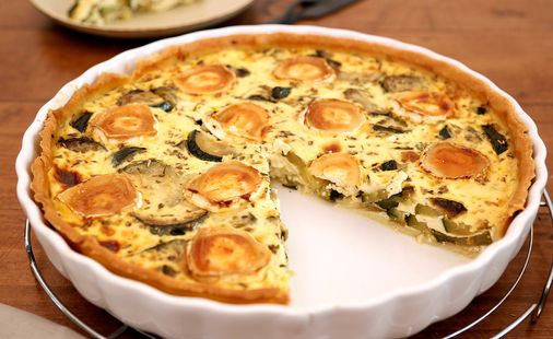 Zucchini and goat quiche