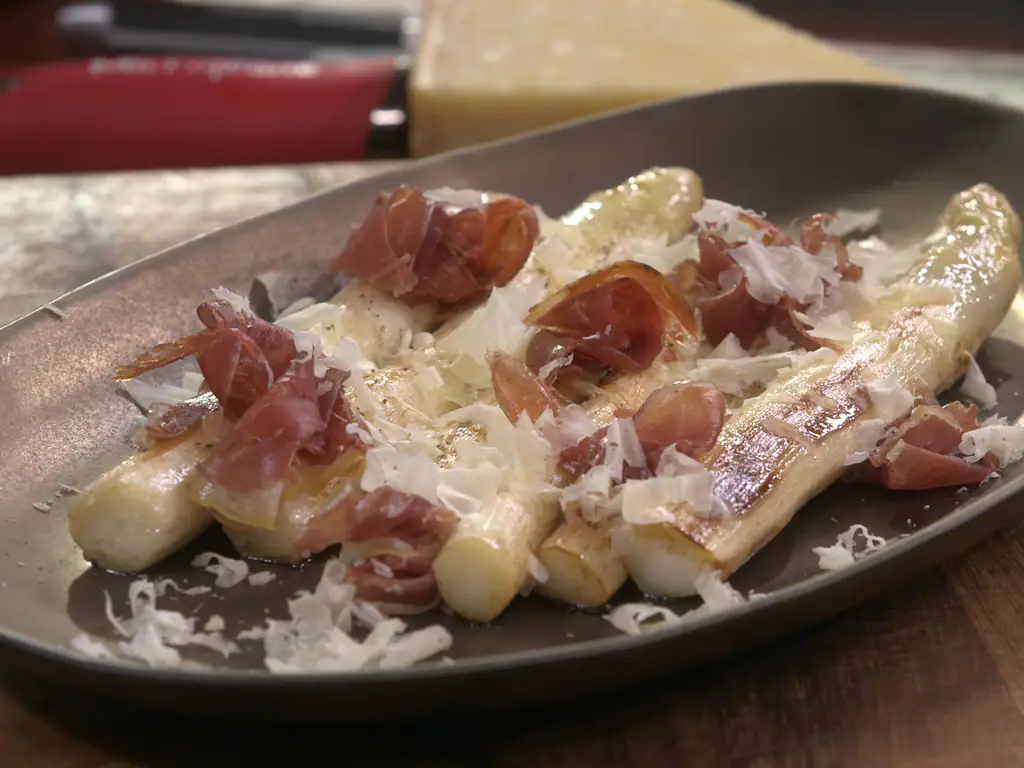 asperges des sables des landes rôties au parmesan