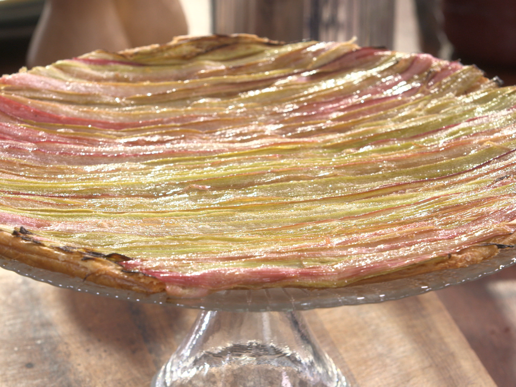 tarte fine a la rhubarbe Recette de tarte fine a la rhubarbe Marmiton