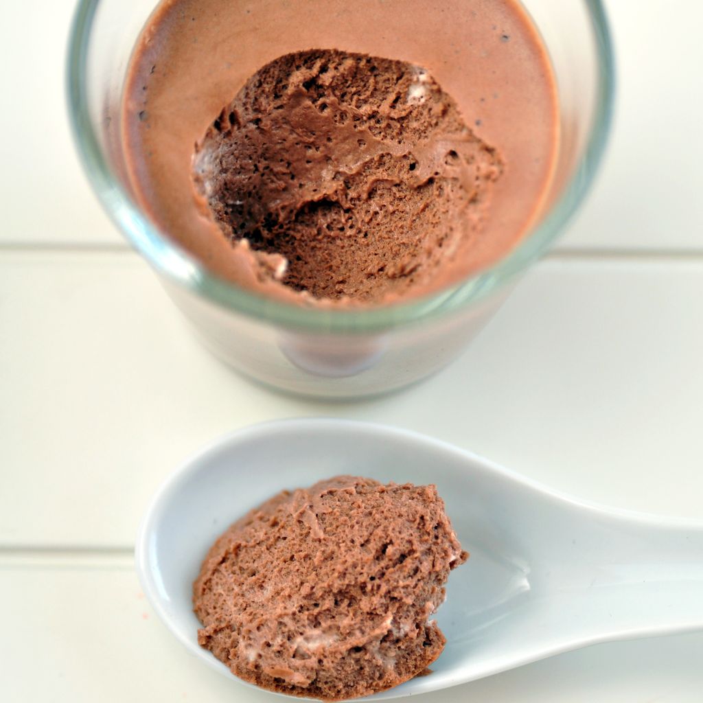 Mousse au chocolat sans sucre : Recette de Mousse au chocolat sans sucre