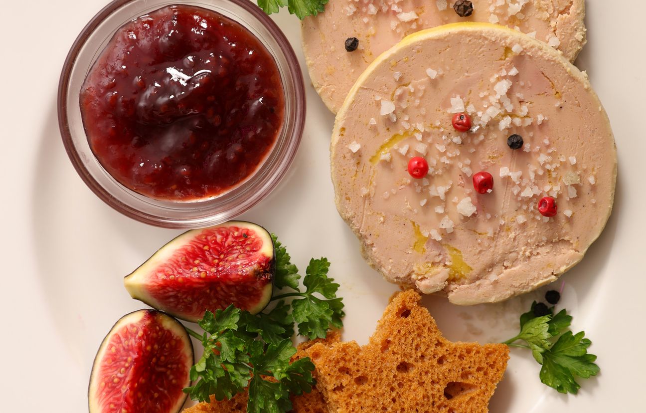 Toast au foie gras, chutney aux figues : Recette de Toast au foie gras