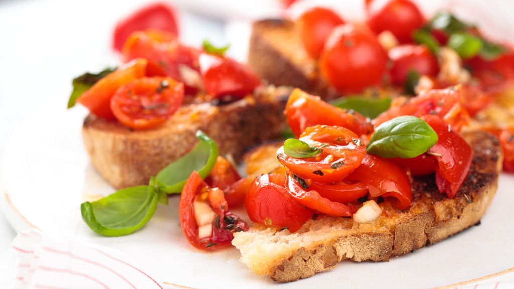 Salade de tomates à la napolitaine