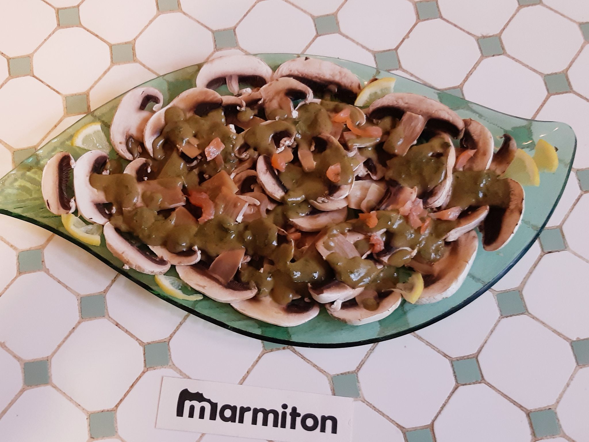 Carpaccio de champignons : Recette de Carpaccio de champignons - Marmiton