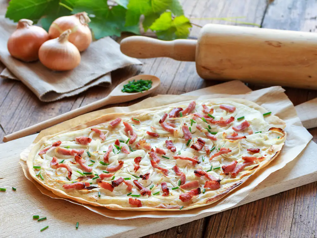 tarte flambée (alsacienne)