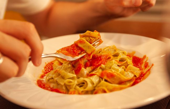 Pasta con bacalao y pimiento