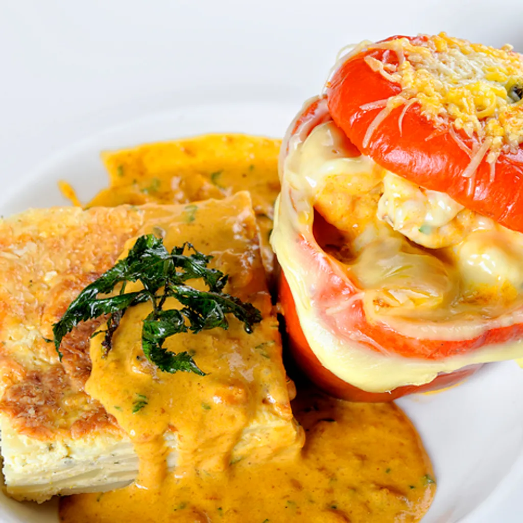 rocoto relleno con pastel de papas – Foto de Quepay - Taberna