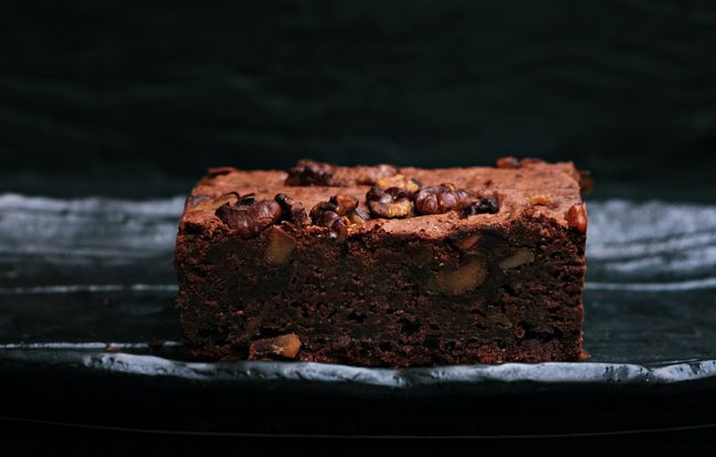 Bizcocho con chocolate y nueces