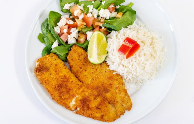 Pescado frito y apanado con patacones