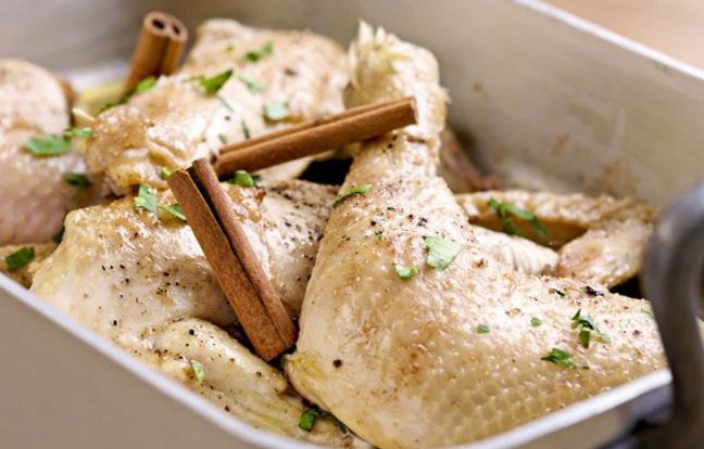 Pollo al aroma de canela