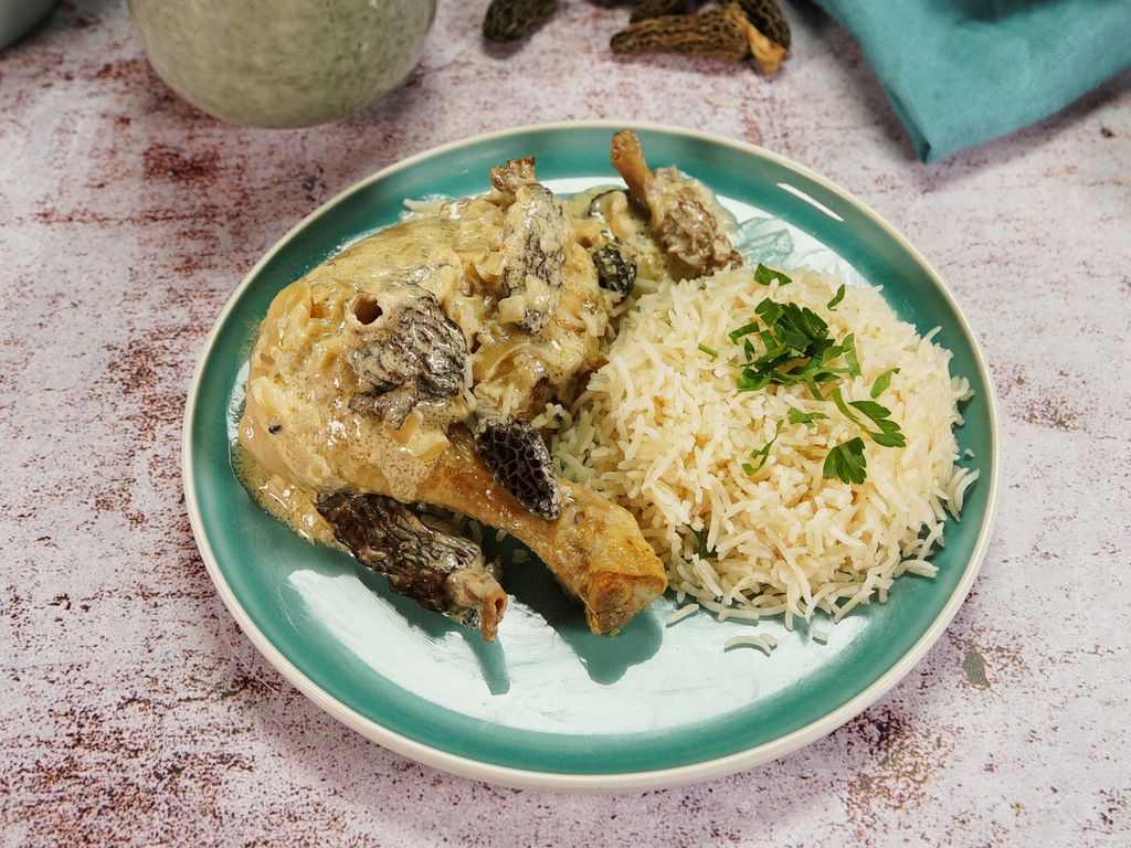 Poulet au vin Jaune du Jura et morilles Recette de Poulet au vin — free download