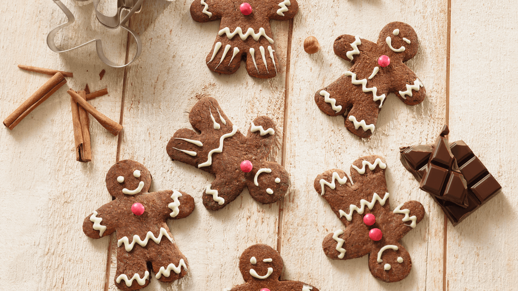 Bonshommes de Noël cannelle et chocolat noir