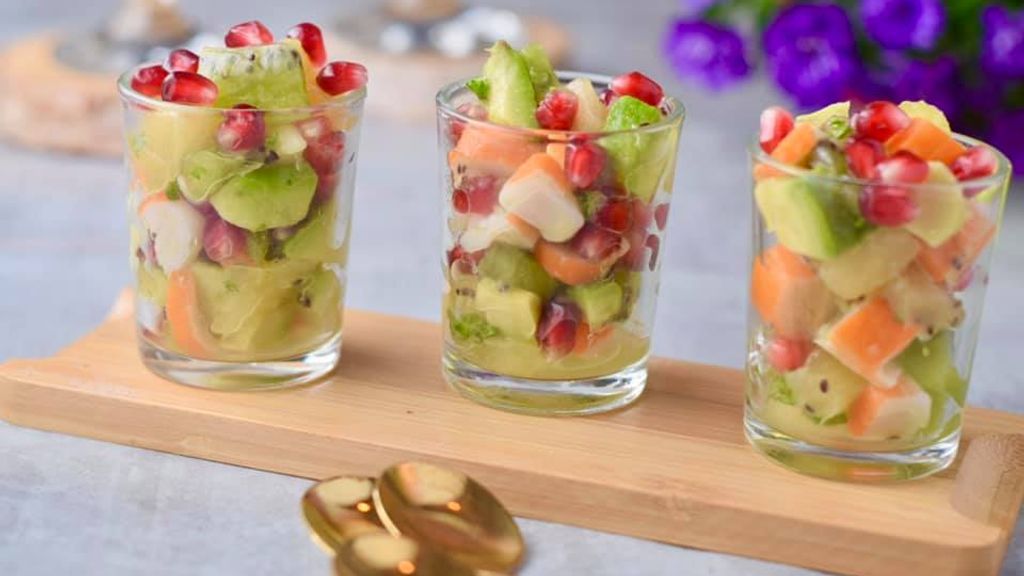 Verrines kiwi, avocat et crabe