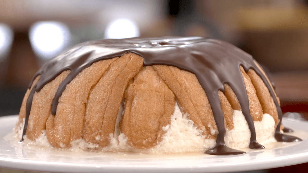 Charlotte poire et chocolat par Laurent Mariotte
