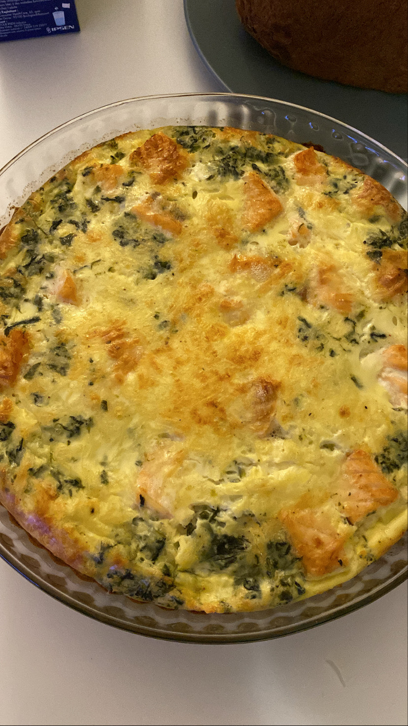 Quiche Sans Pâte Saumon épinard Ww Tarte aux épinards et au saumon (sans pâte) : recette de Tarte aux épinards  et au saumon (sans pâte)