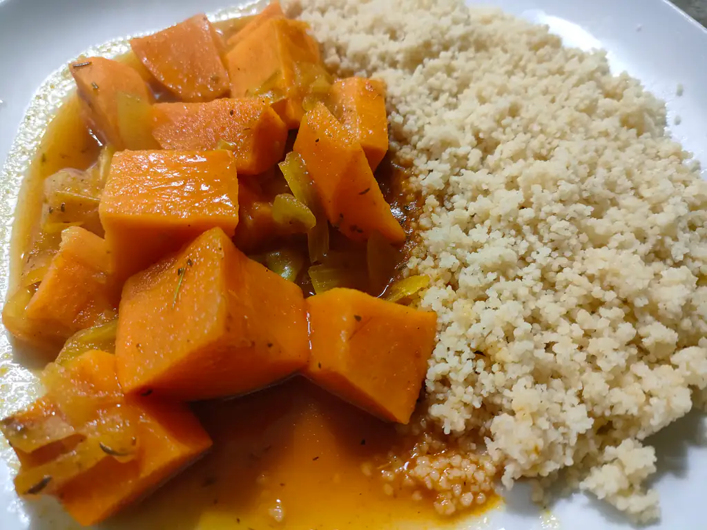 couscous de patates douces (ou patates douce'couss)
