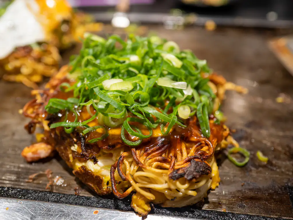 nouilles chinoises aux petits oignons nouveaux