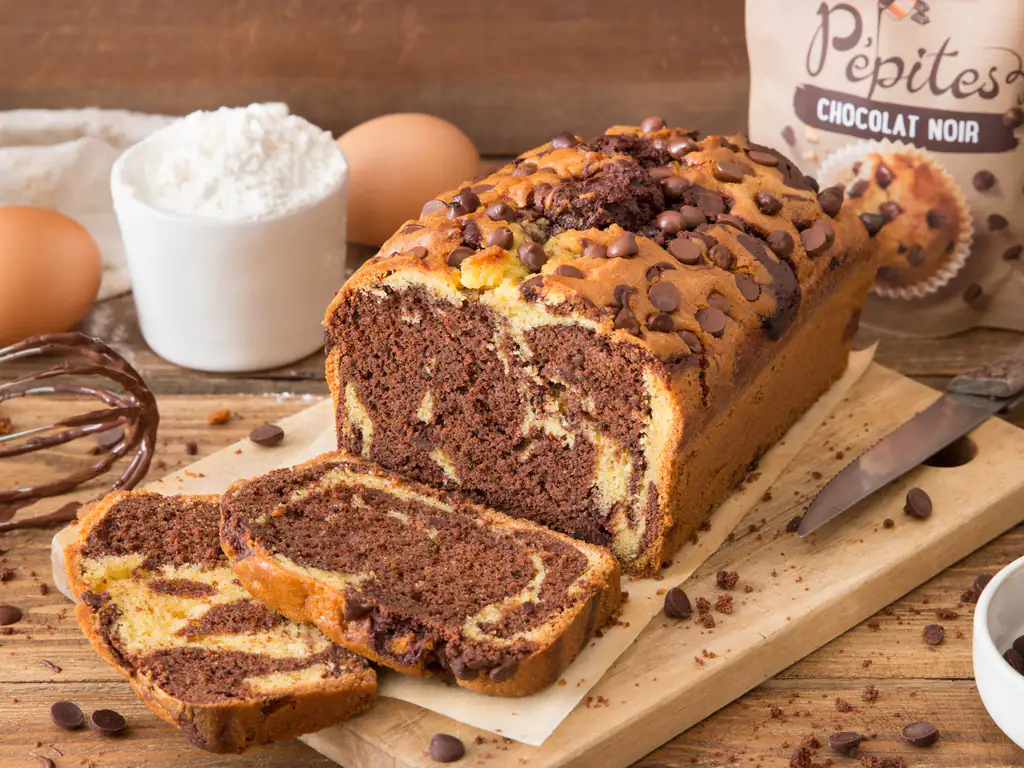 cake marbré aux pépites de chocolat nestlé dessert®