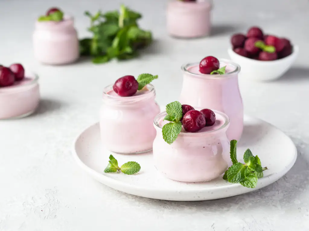mousse glacée aux cerises