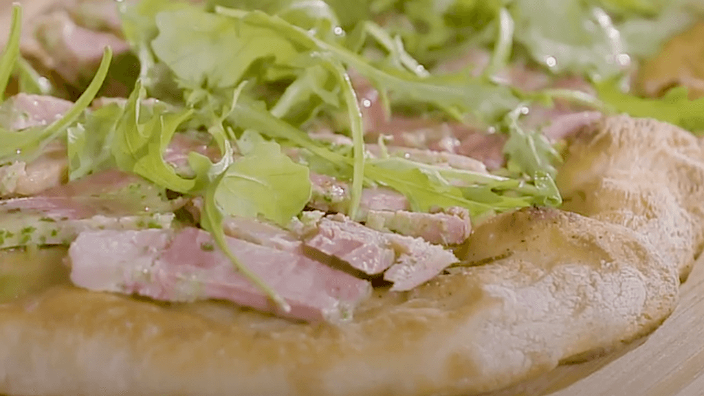 Pizza bianca, jambon persillé par Laurent Mariotte