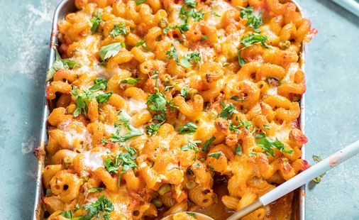 Tuna pasta gratin, tomato sauce