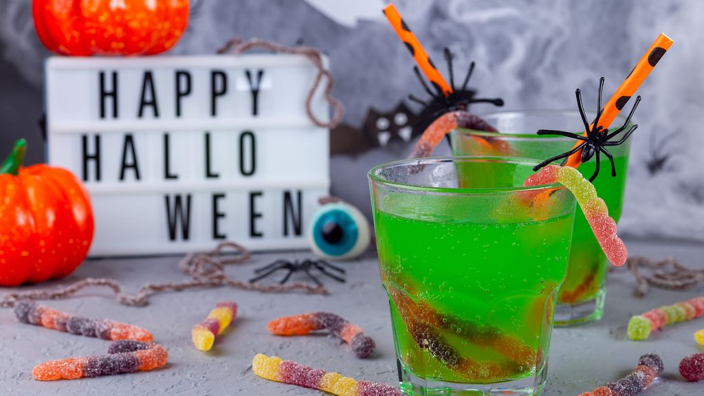 Cocktail vert potion magique spécial Halloween