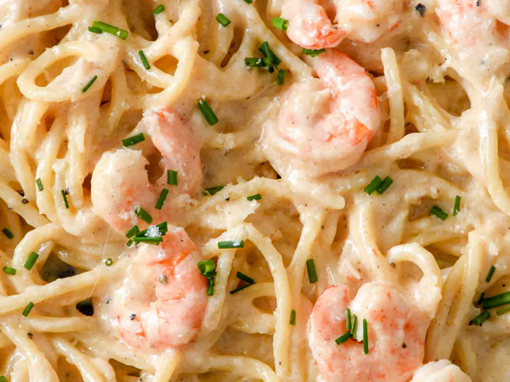 pâtes aux crevettes et sauce alfredo