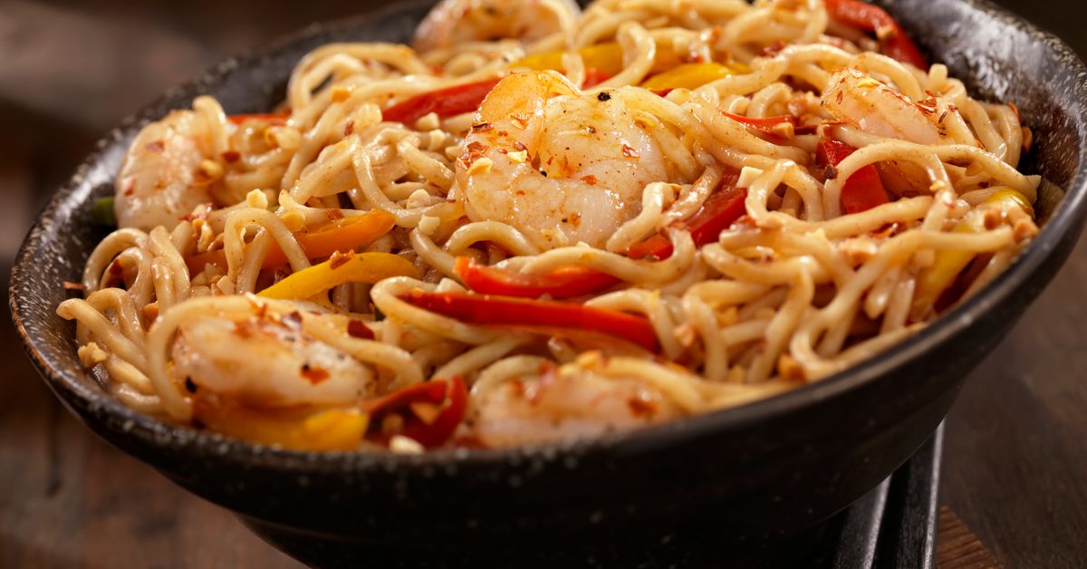 Recettes De Nouilles Chinoises Aux Crevettes Nouilles chinoises aux crevettes : recette de Nouilles chinoises aux