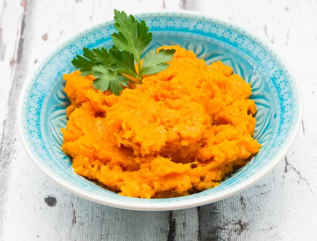 Purée de patates douces au lait de coco gratinée : recette de Purée de