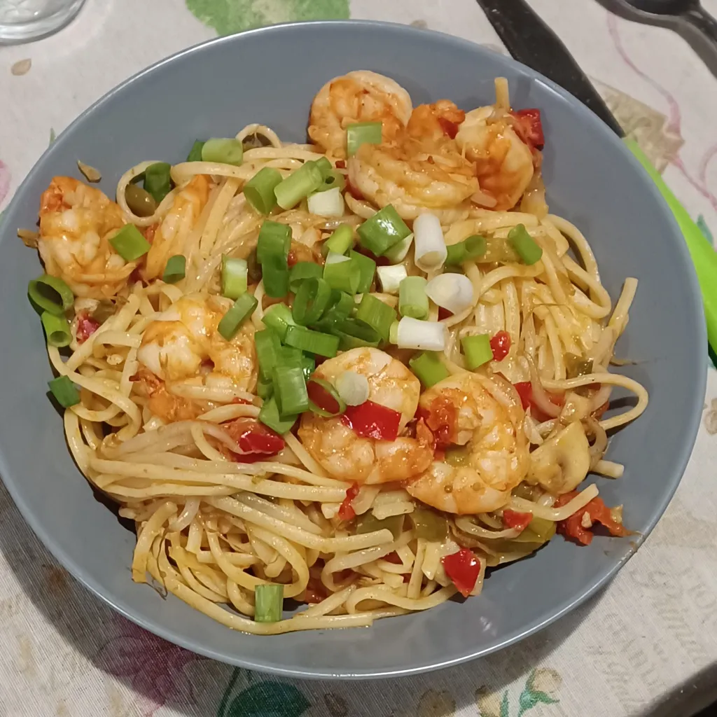 Nouilles Chinoises Aux Crevettes Et Légumes Croquants Nouilles aux crevettes, légumes : recette de Nouilles aux crevettes, légumes