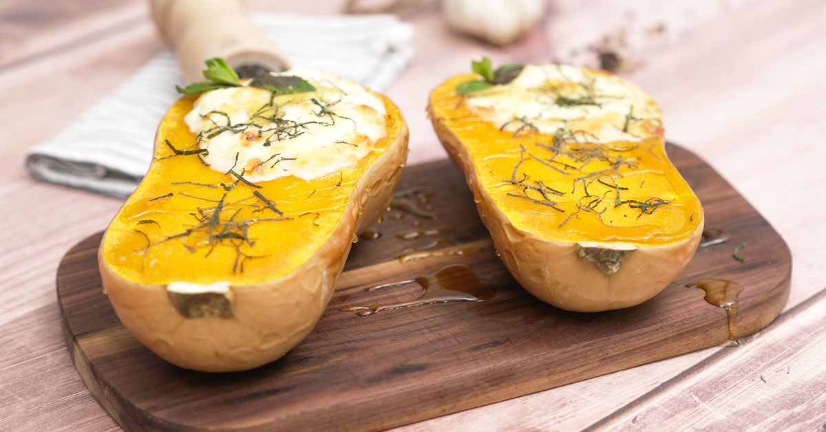 Courge Butternut Farcie Au Chèvre Thym Et Ail : Recette De Courge ...